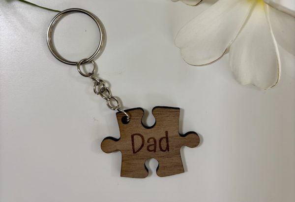 Personalized Puzzle Piece Plaque – A Perfect Fit for Father’s Day