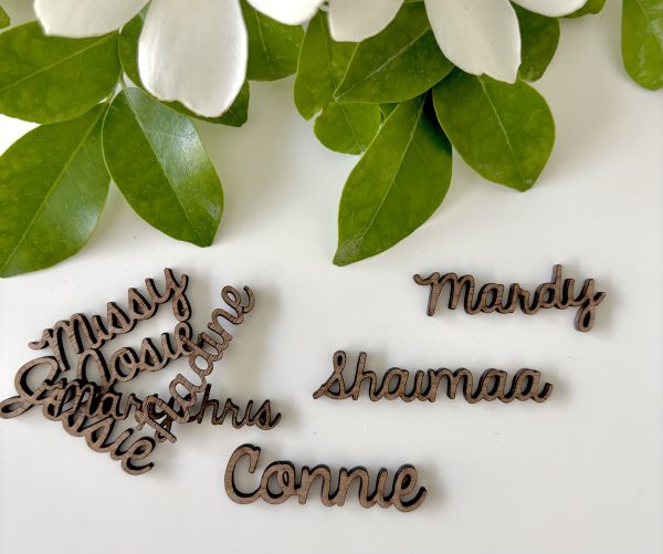 Personalized Wooden Place Cards – A Touch of Elegance at Every Seat