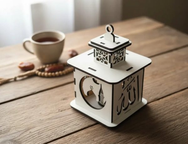 Wooden Ramadan Lantern